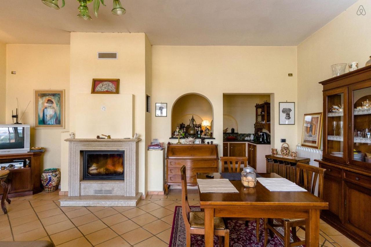 Room In Villa - Room In The Hills With Garden And Sea View San Salvatore  Exterior photo